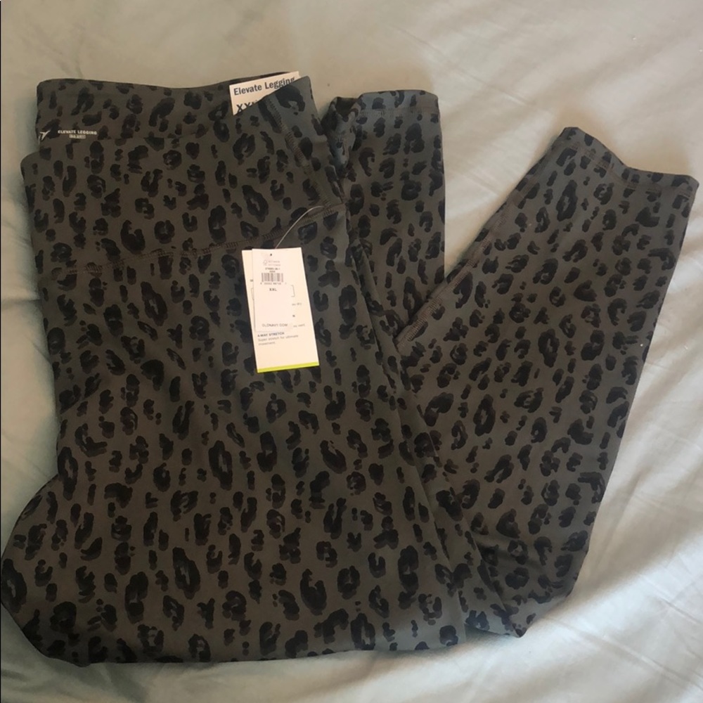 Old Navy Elevate Leggings
